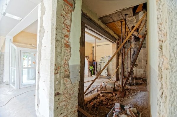 Comment estimer le coût des travaux de rénovation ?